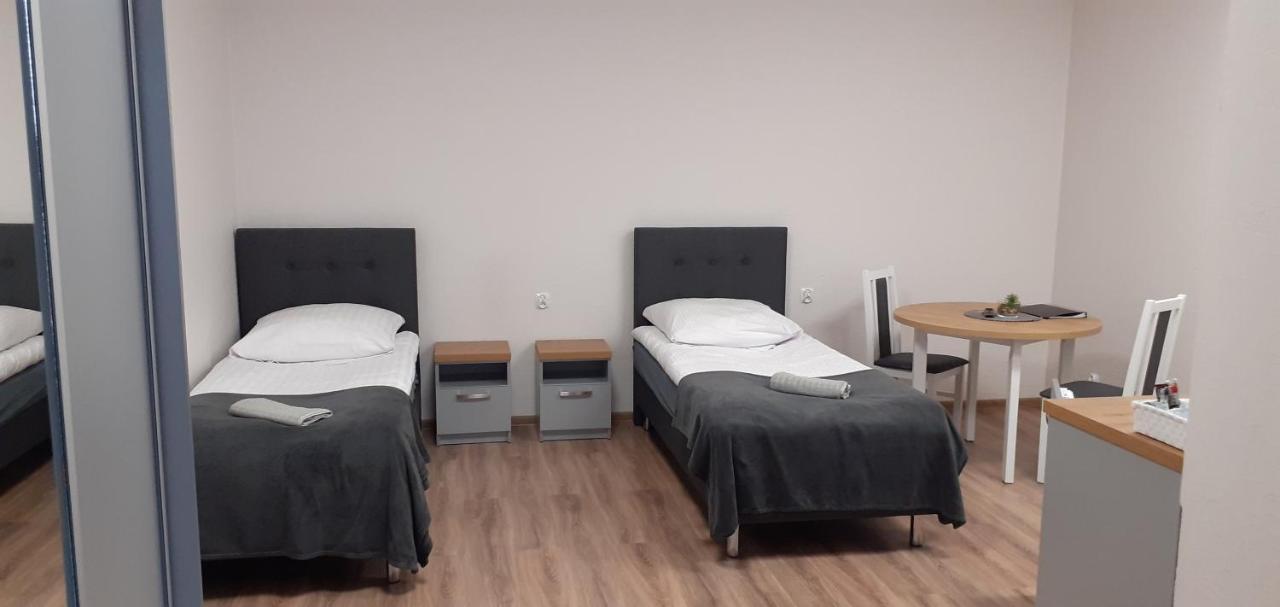 Hostel Adabet Kepno Zewnętrze zdjęcie